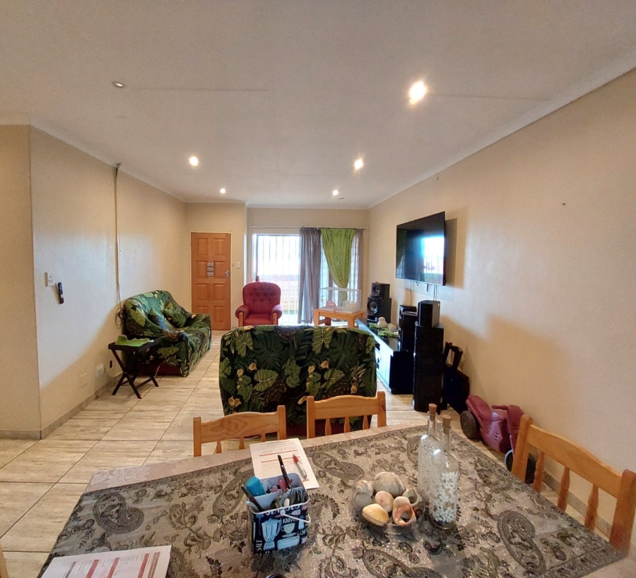 3 Bedroom Property for Sale in Elandsrand North West